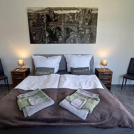 Ferienwohnung Am Hofladen Hellendorf - Saechsische Schweiz Bad Gottleuba-Berggiesshuebel Bagian luar foto