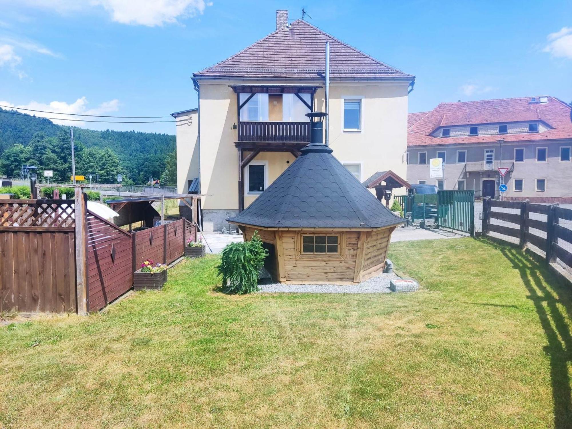 Ferienwohnung Am Hofladen Hellendorf - Saechsische Schweiz Bad Gottleuba-Berggiesshuebel Bagian luar foto